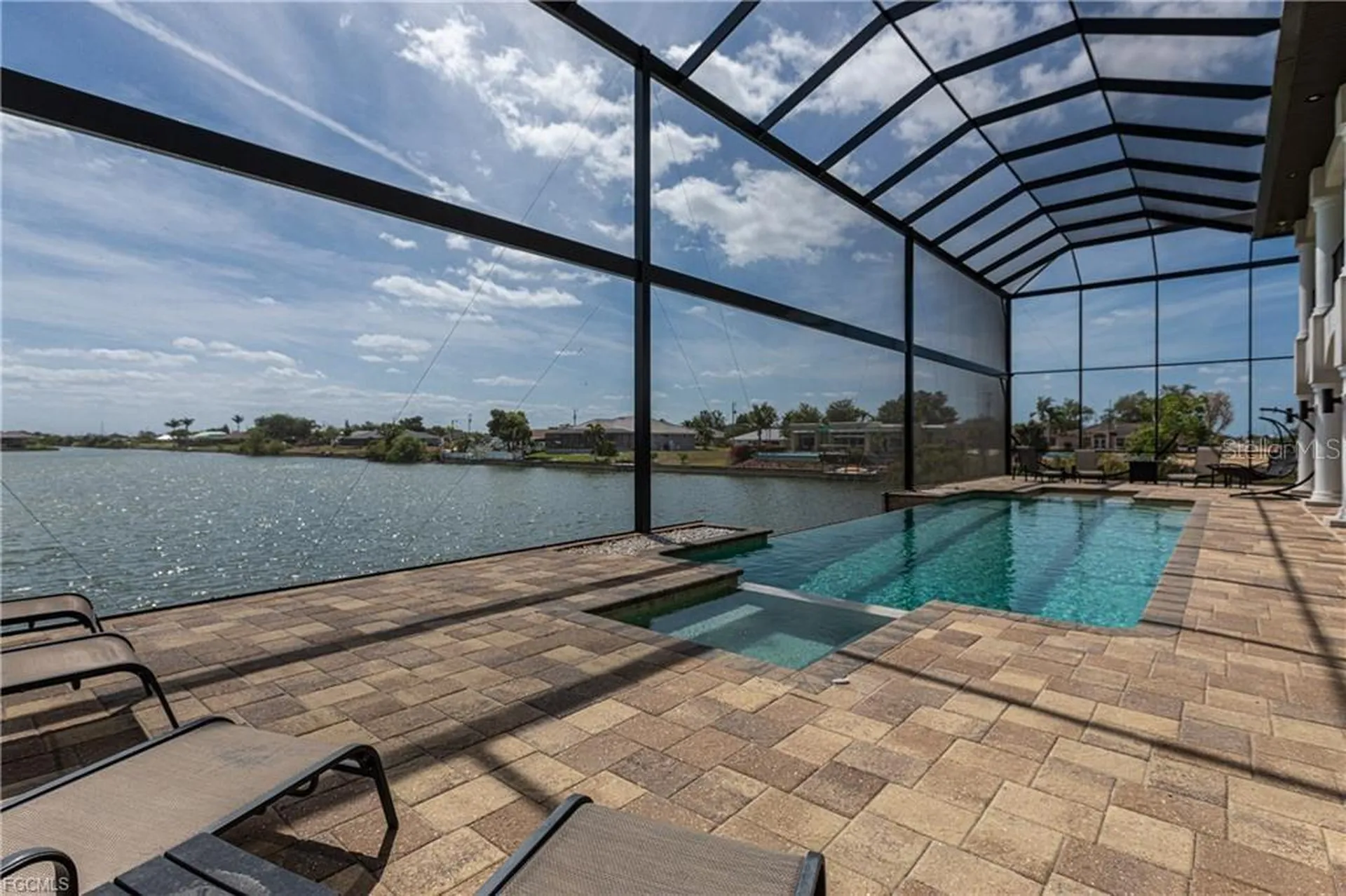 2003 NE 10th Place Cape Coral FL 33909