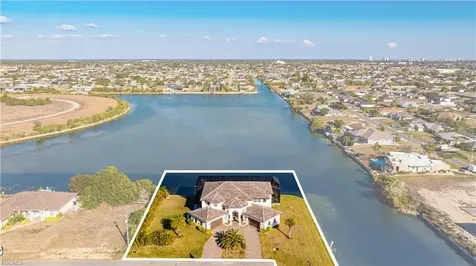 2003 NE 10th Place Cape Coral FL 33909