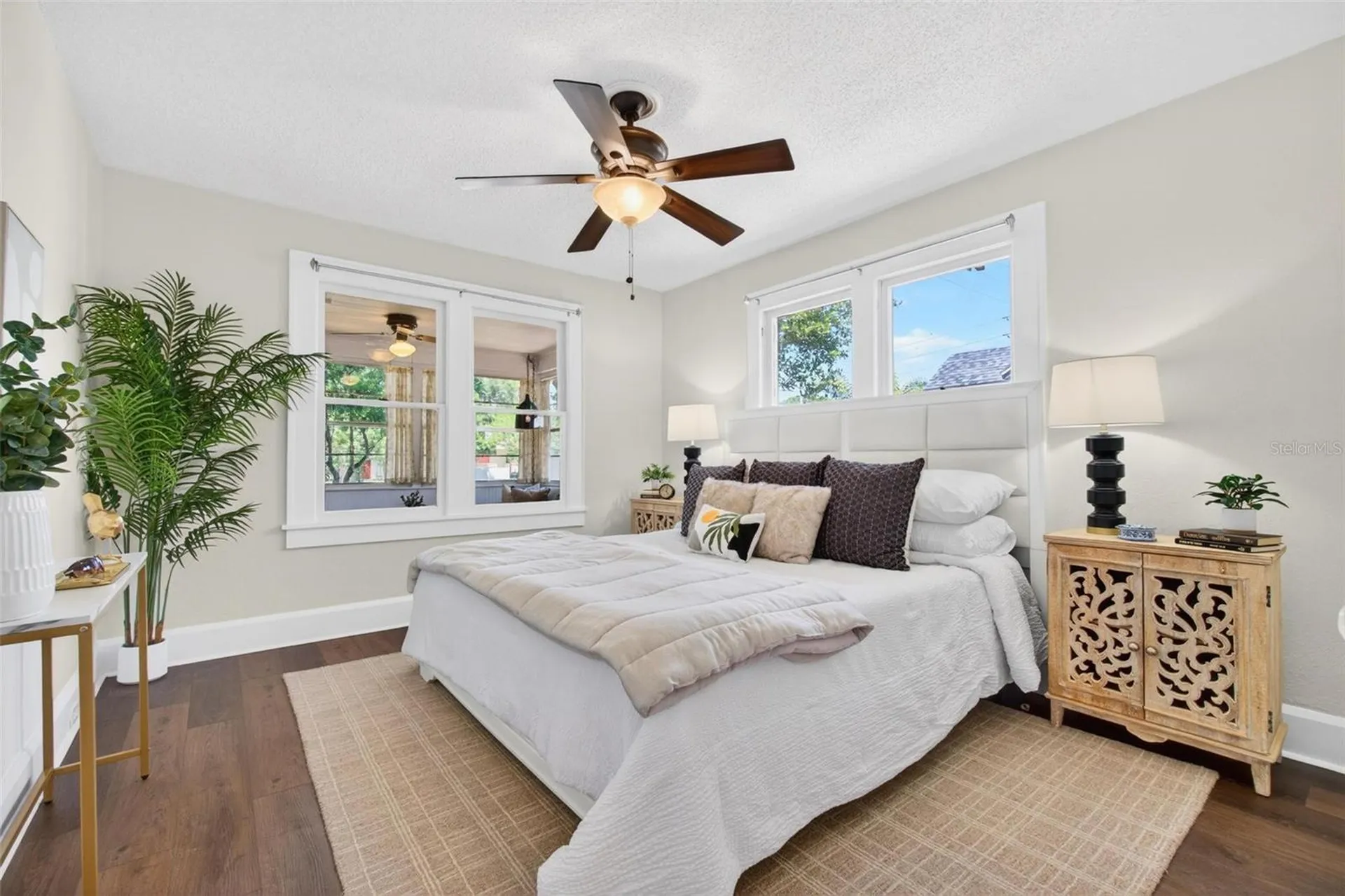 5218 1st Avenue S St Petersburg FL 33707