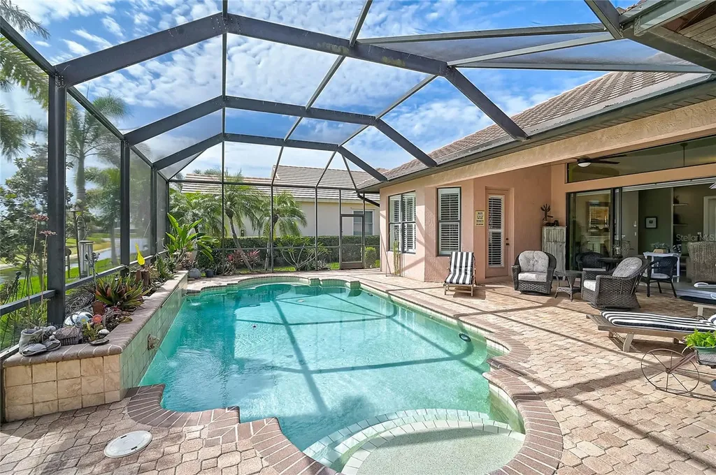4360 Via Del Santi Venice FL 34293