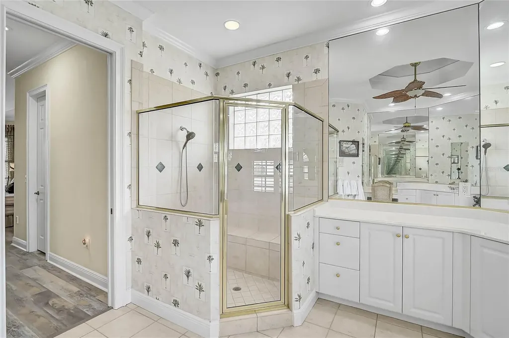 4360 Via Del Santi Venice FL 34293
