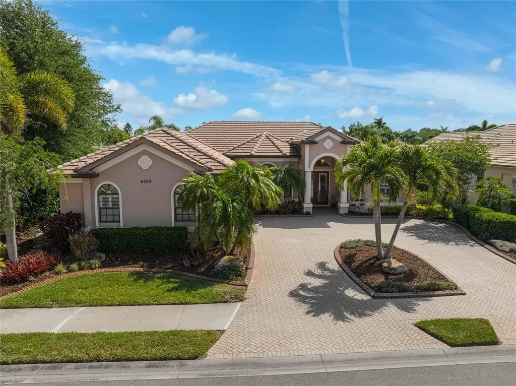 4360 Via Del Santi Venice FL 34293