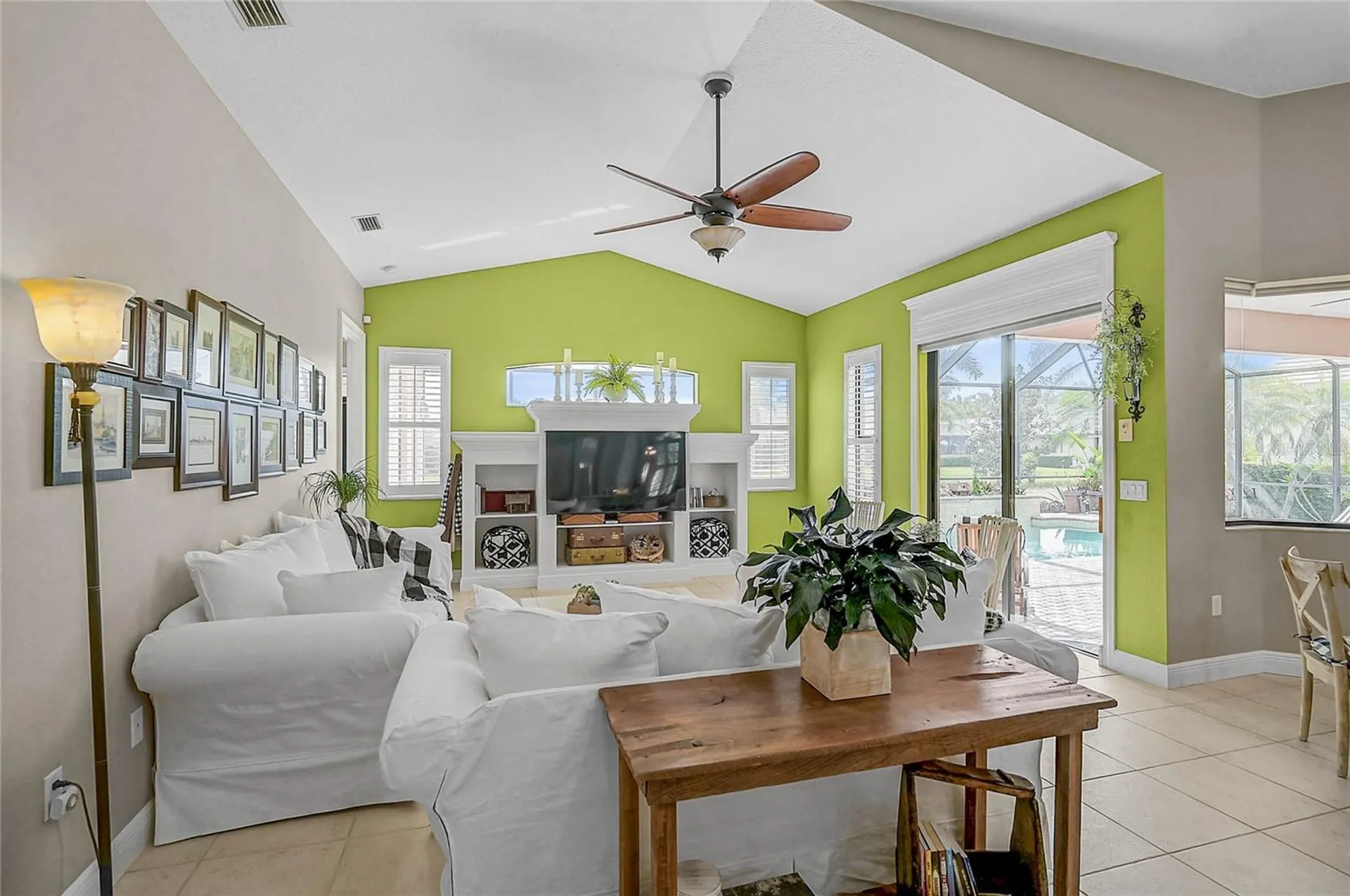 4360 Via Del Santi Venice FL 34293