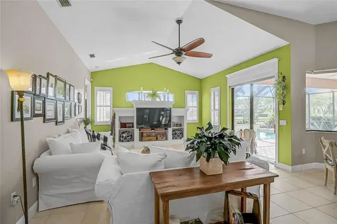 4360 Via Del Santi Venice FL 34293