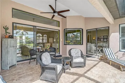 4360 Via Del Santi Venice FL 34293