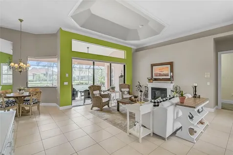 4360 Via Del Santi Venice FL 34293