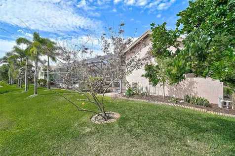 4360 Via Del Santi Venice FL 34293