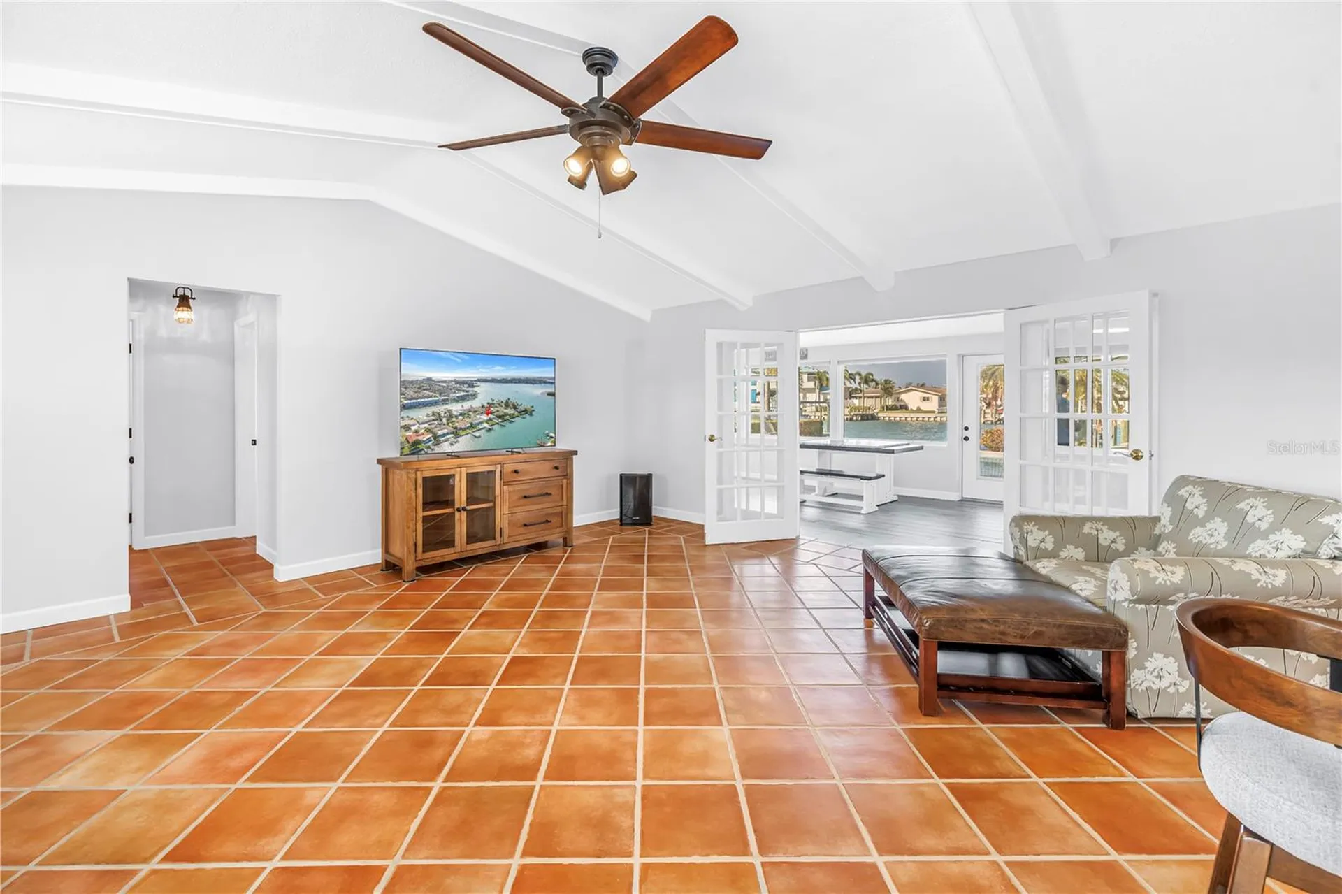 12475 4th Street E Treasure Island FL 33706