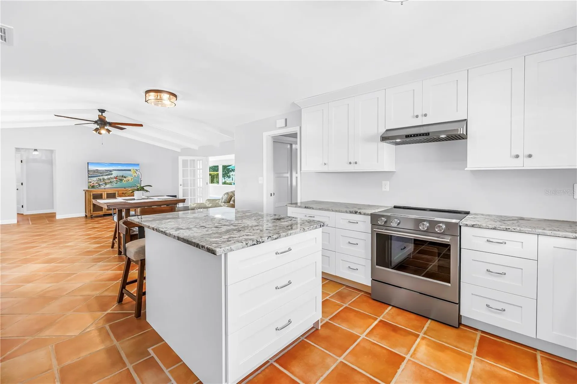 12475 4th Street E Treasure Island FL 33706