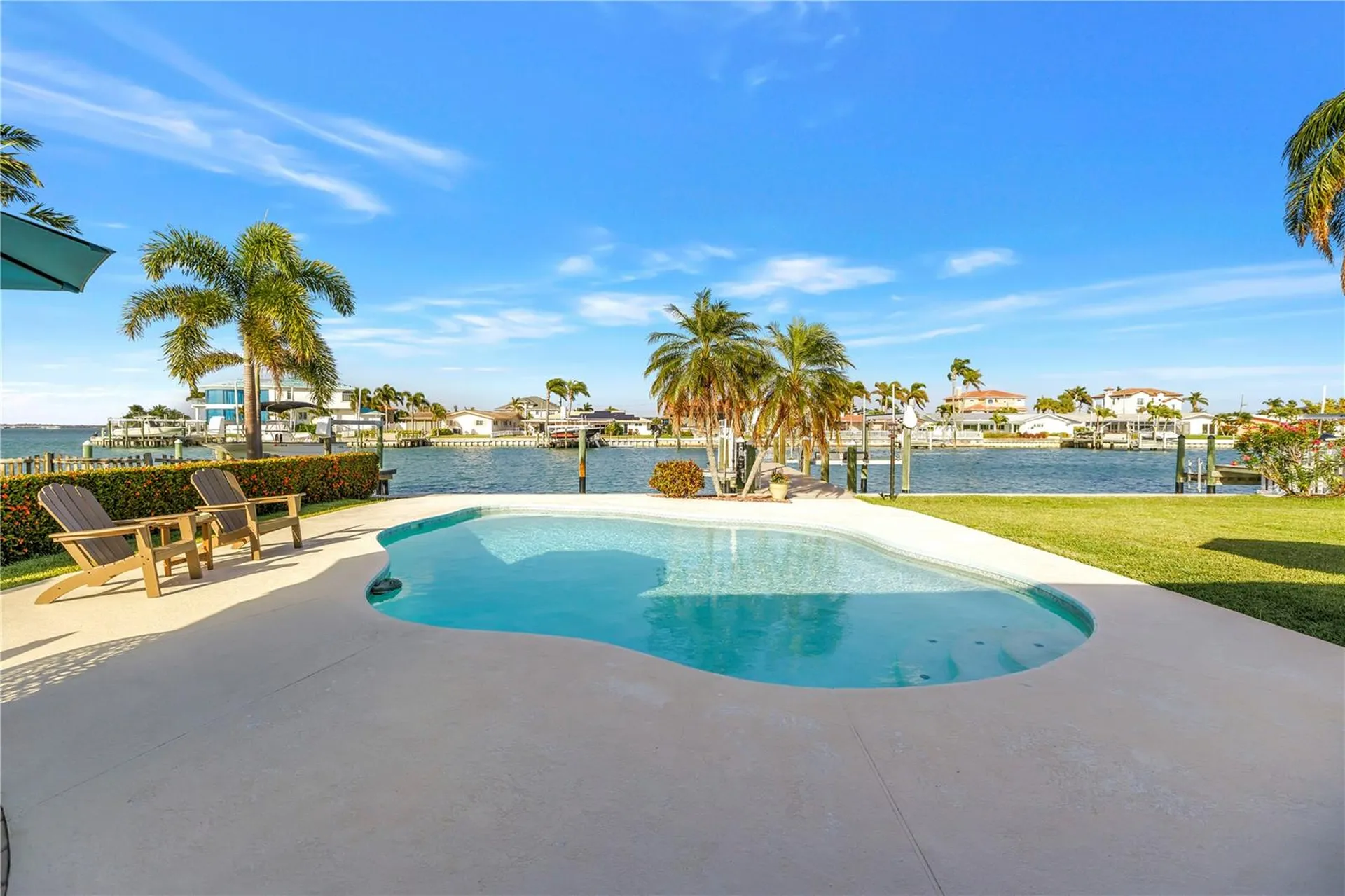 12475 4th Street E Treasure Island FL 33706