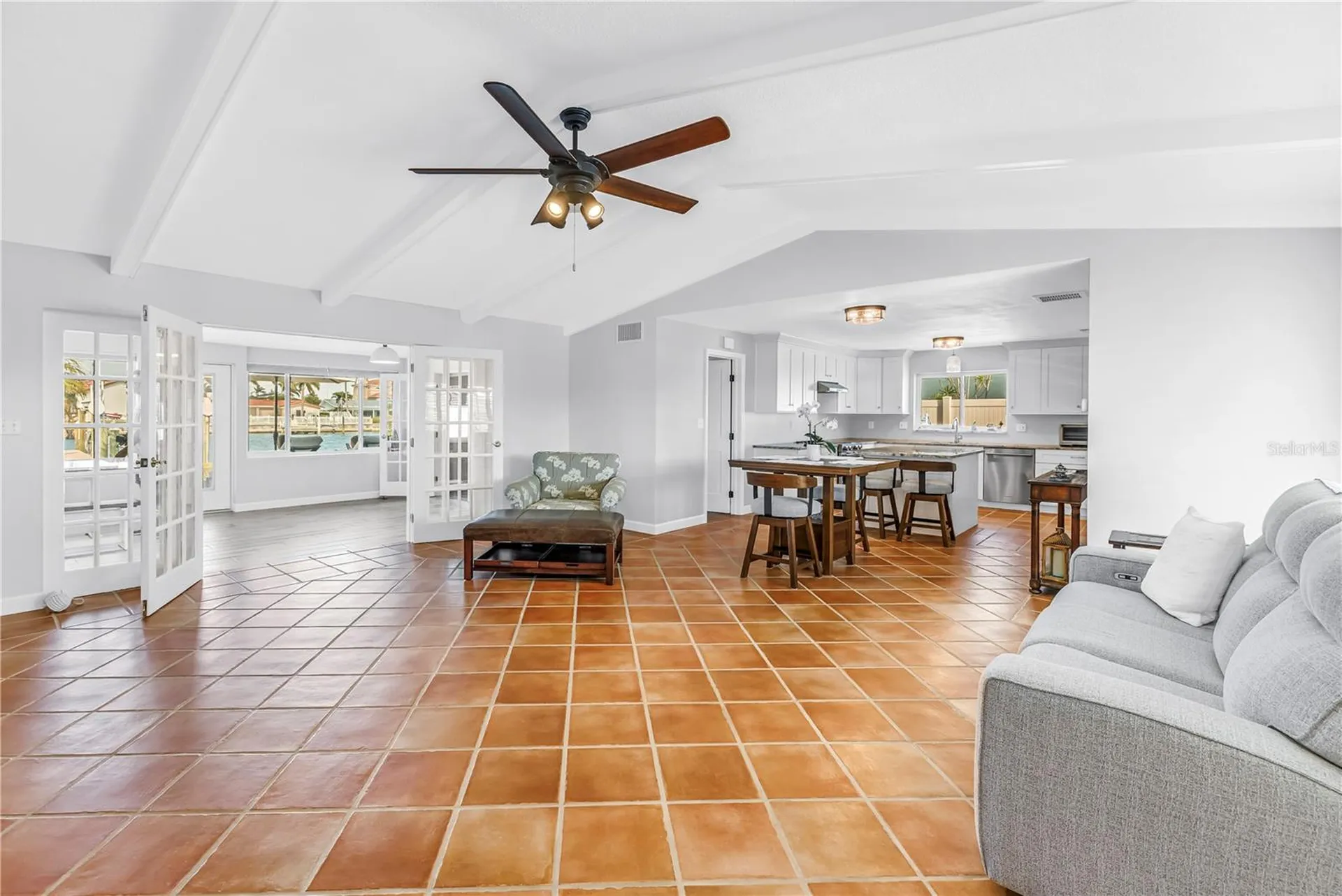 12475 4th Street E Treasure Island FL 33706
