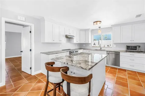 12475 4th Street E Treasure Island FL 33706