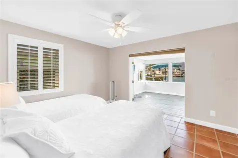12475 4th Street E Treasure Island FL 33706