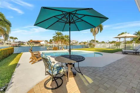 12475 4th Street E Treasure Island FL 33706