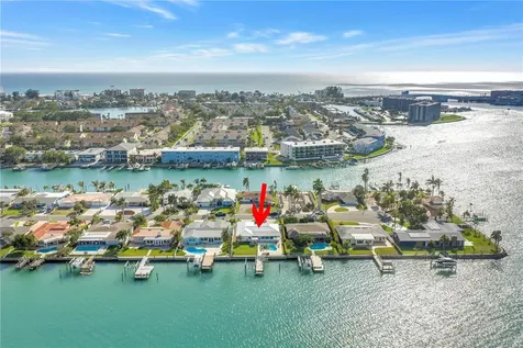 12475 4th Street E Treasure Island FL 33706