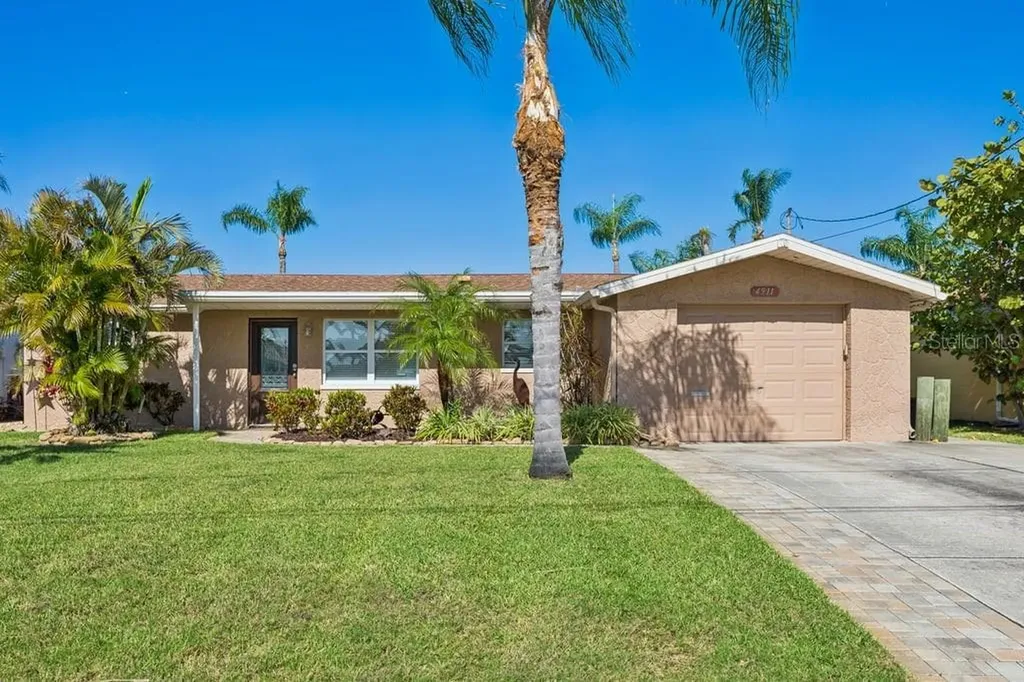 4911 Bonito Drive New Port Richey FL 34652