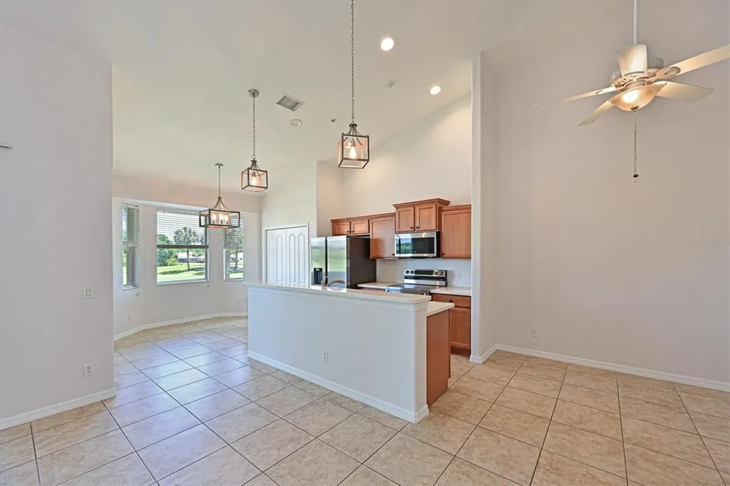 1011 Fairwaycove Lane Bradenton FL 34212