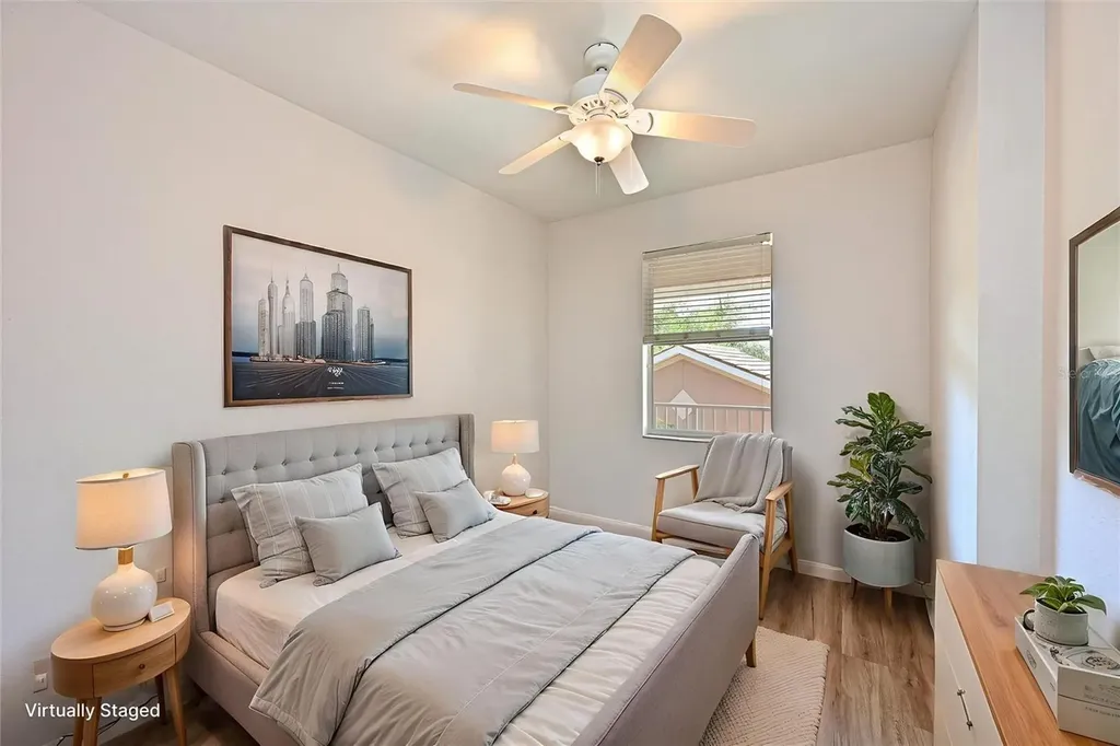 1011 Fairwaycove Lane Bradenton FL 34212