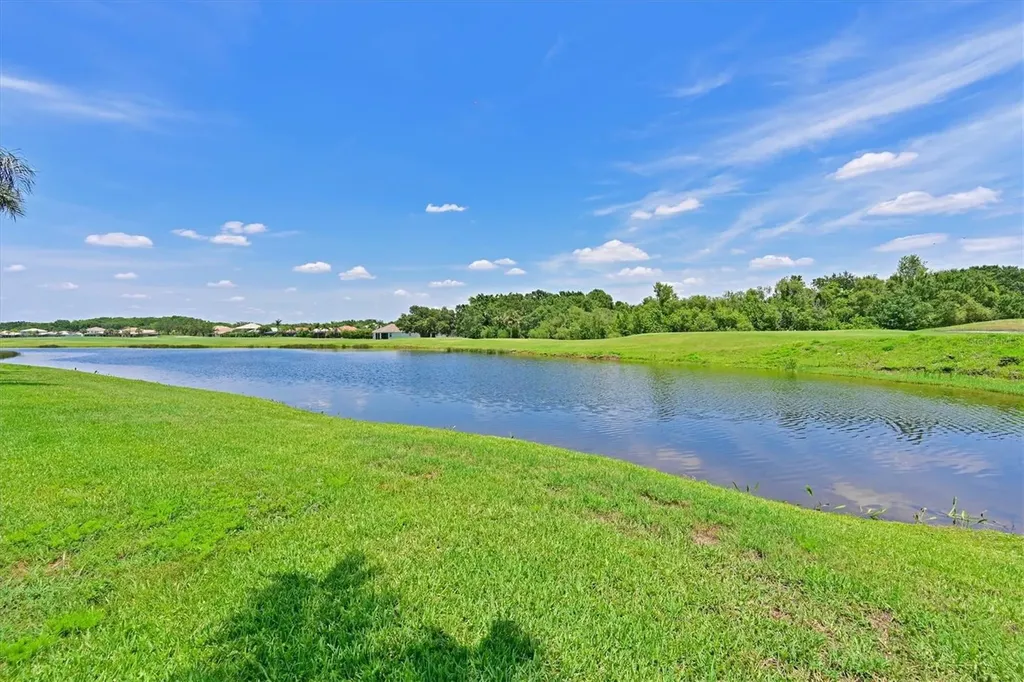 1011 Fairwaycove Lane Bradenton FL 34212