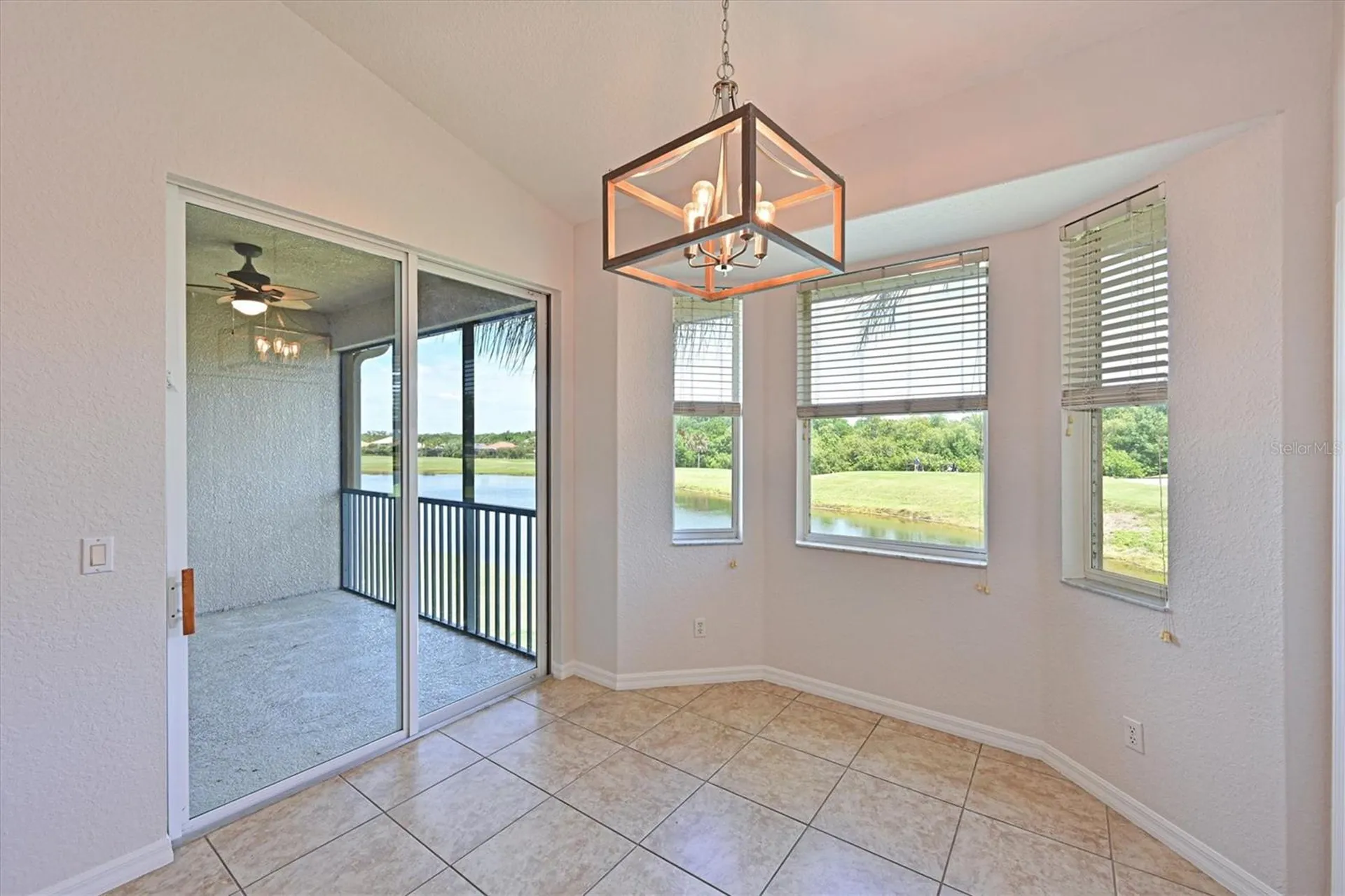 1011 Fairwaycove Lane Bradenton FL 34212