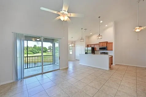 1011 Fairwaycove Lane Bradenton FL 34212