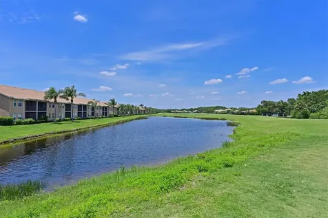 1011 Fairwaycove Lane Bradenton FL 34212