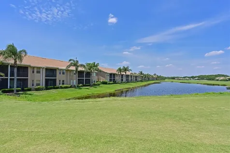 1011 Fairwaycove Lane Bradenton FL 34212