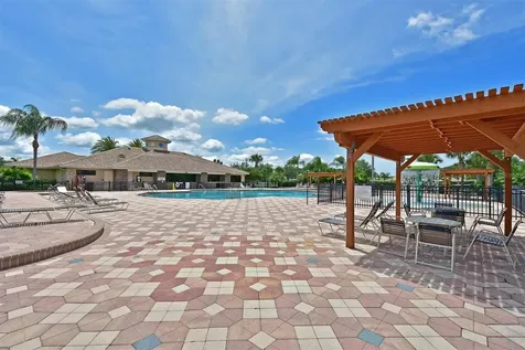 1011 Fairwaycove Lane Bradenton FL 34212
