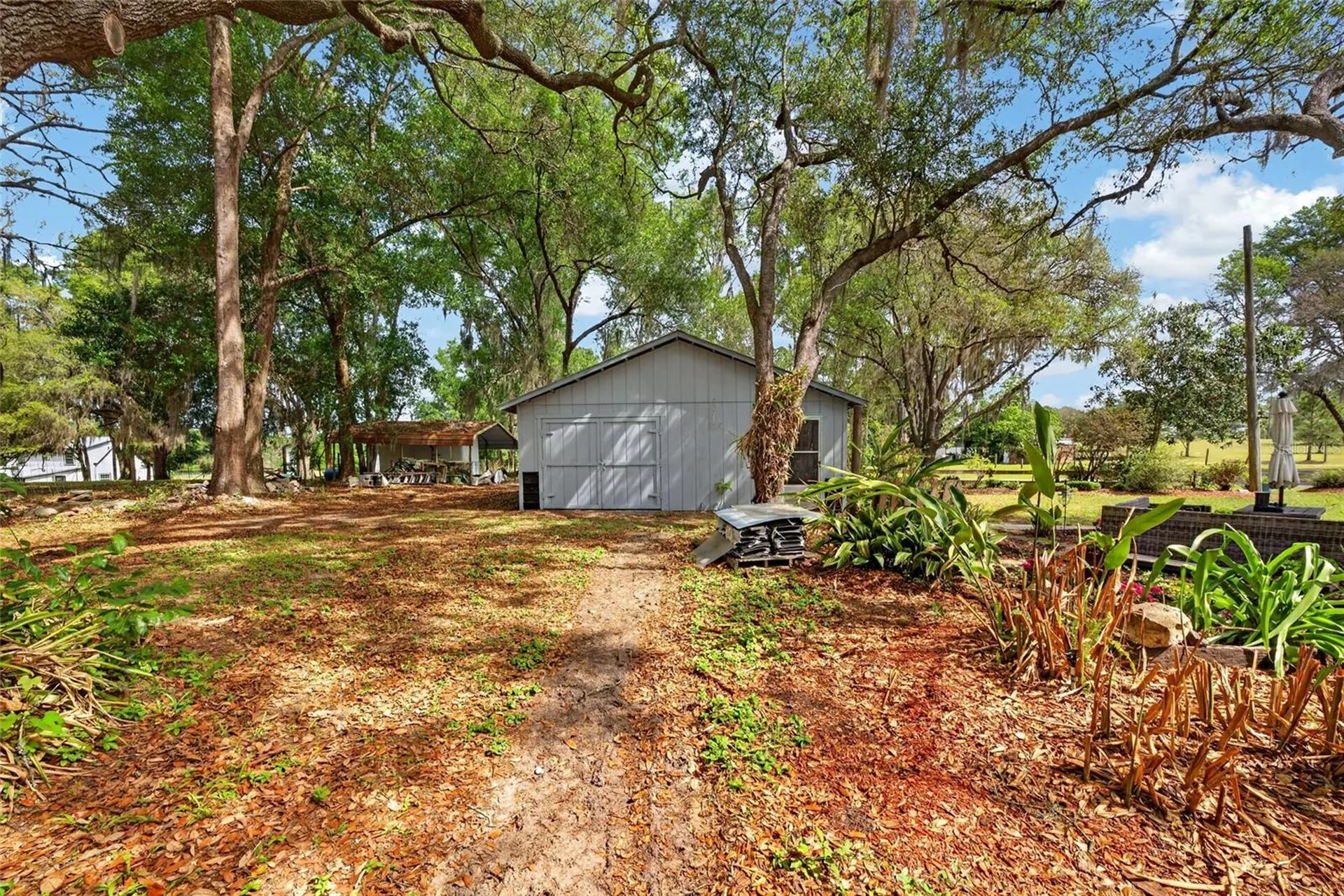 7280 Cr 663 Bushnell FL 33513