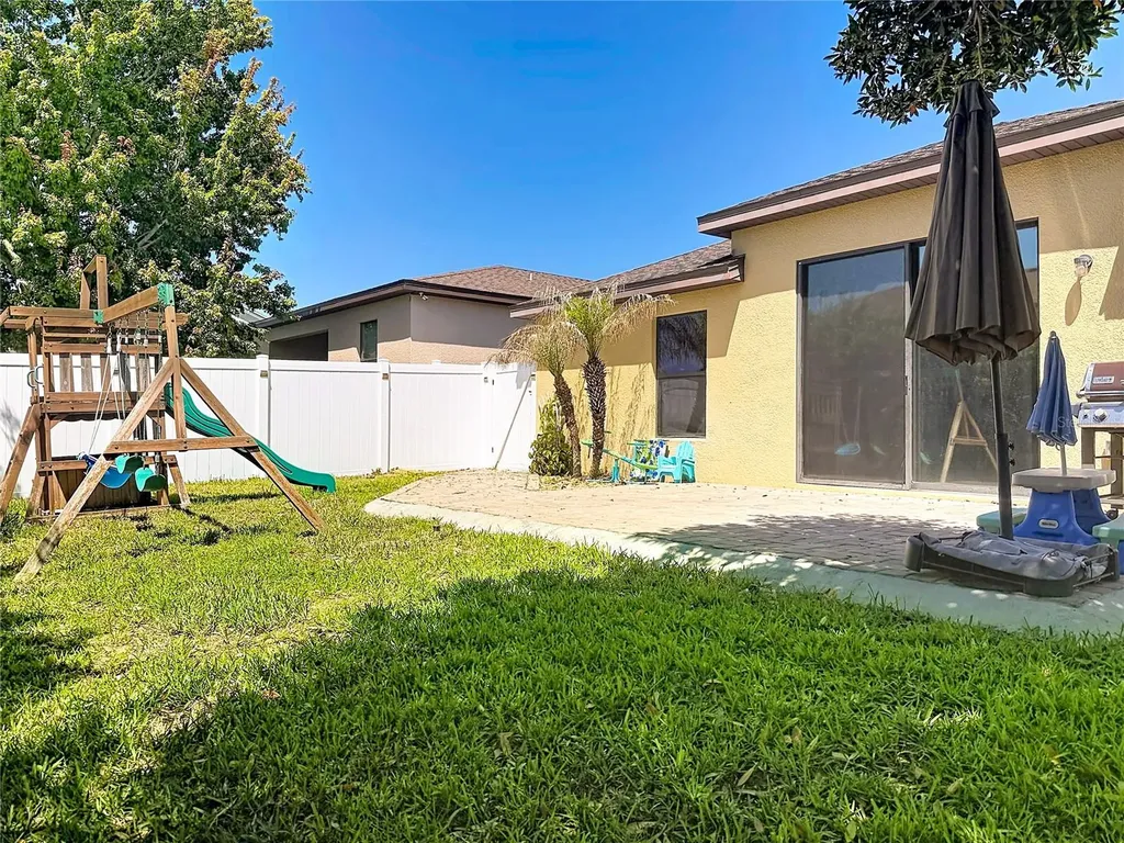 915 Arbor Pointe Avenue Minneola FL 34715
