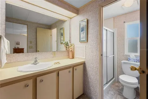 5323 Seville Drive Zephyrhills FL 33541