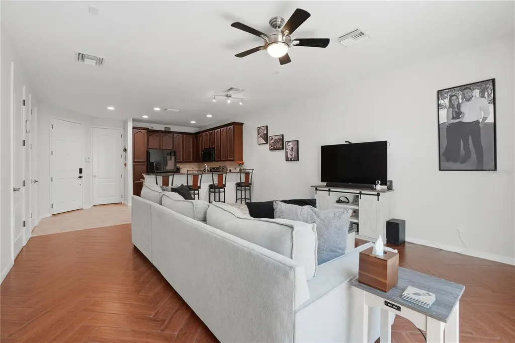 1813 Garden Sage Drive Oviedo FL 32765