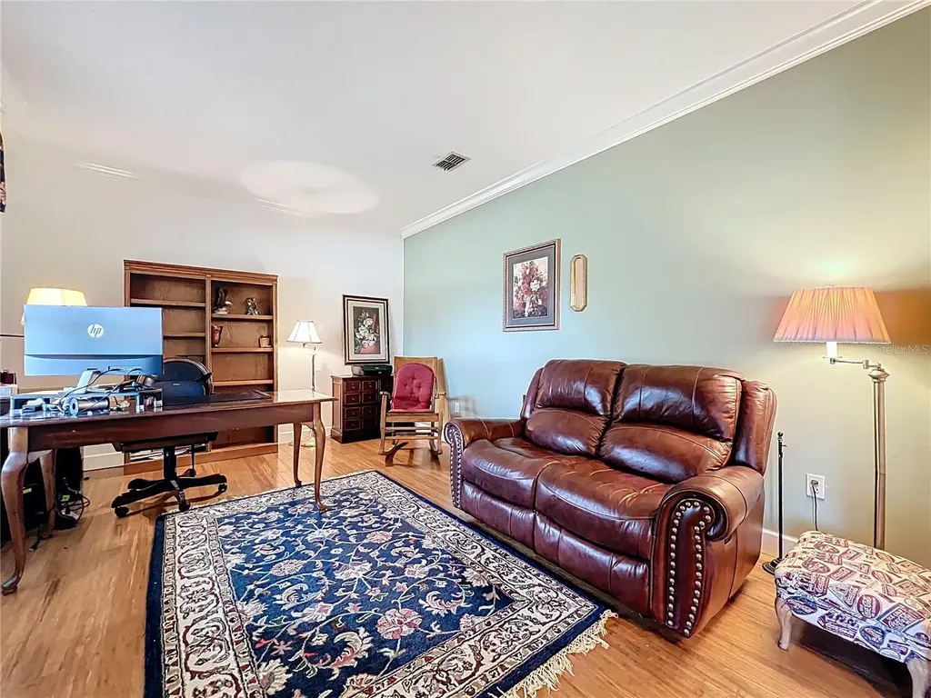 1951 Green Meadow Lane Orlando FL 32825
