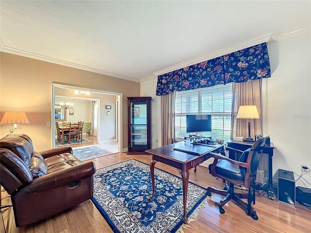 1951 Green Meadow Lane Orlando FL 32825