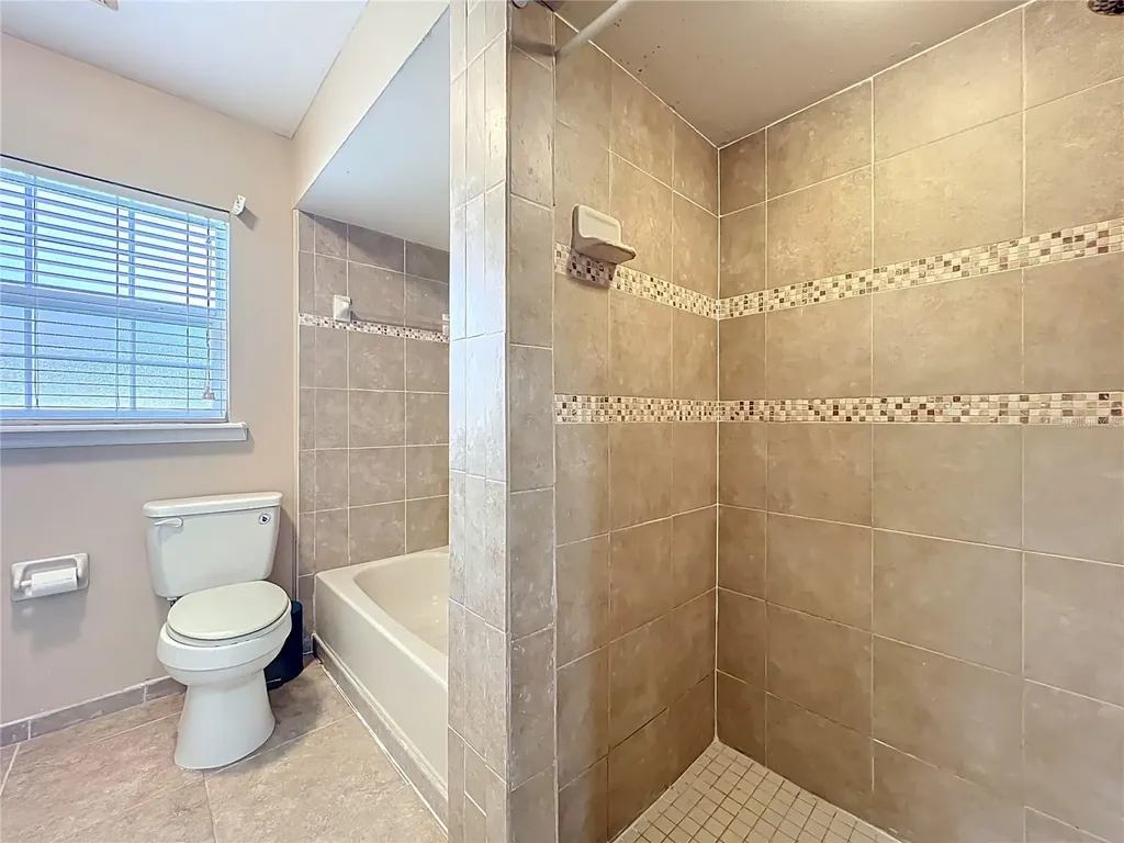 1951 Green Meadow Lane Orlando FL 32825