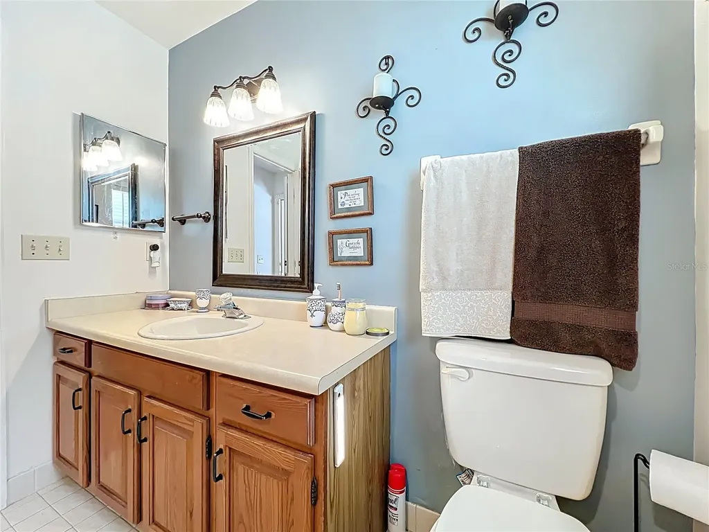 1951 Green Meadow Lane Orlando FL 32825