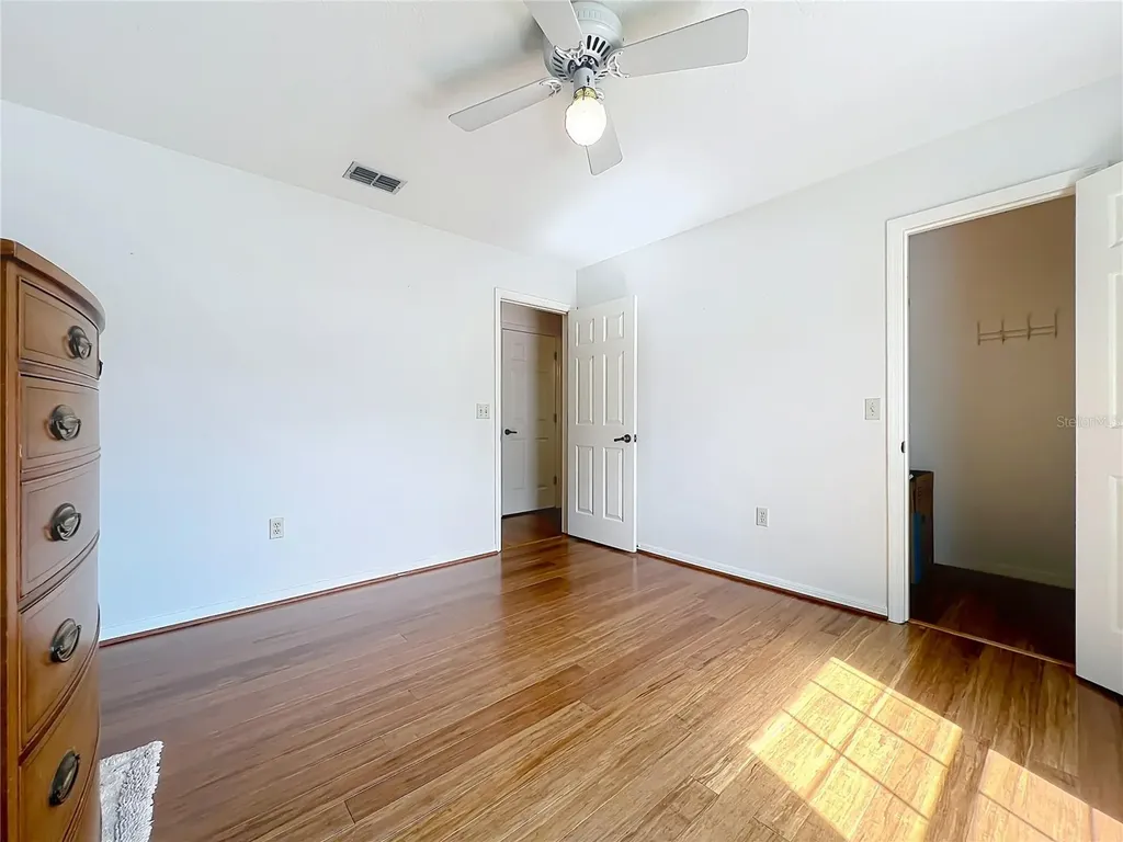 1951 Green Meadow Lane Orlando FL 32825