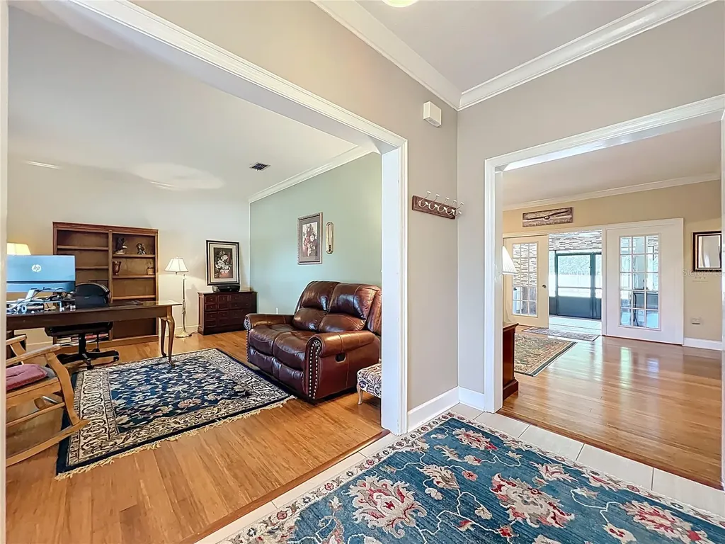 1951 Green Meadow Lane Orlando FL 32825