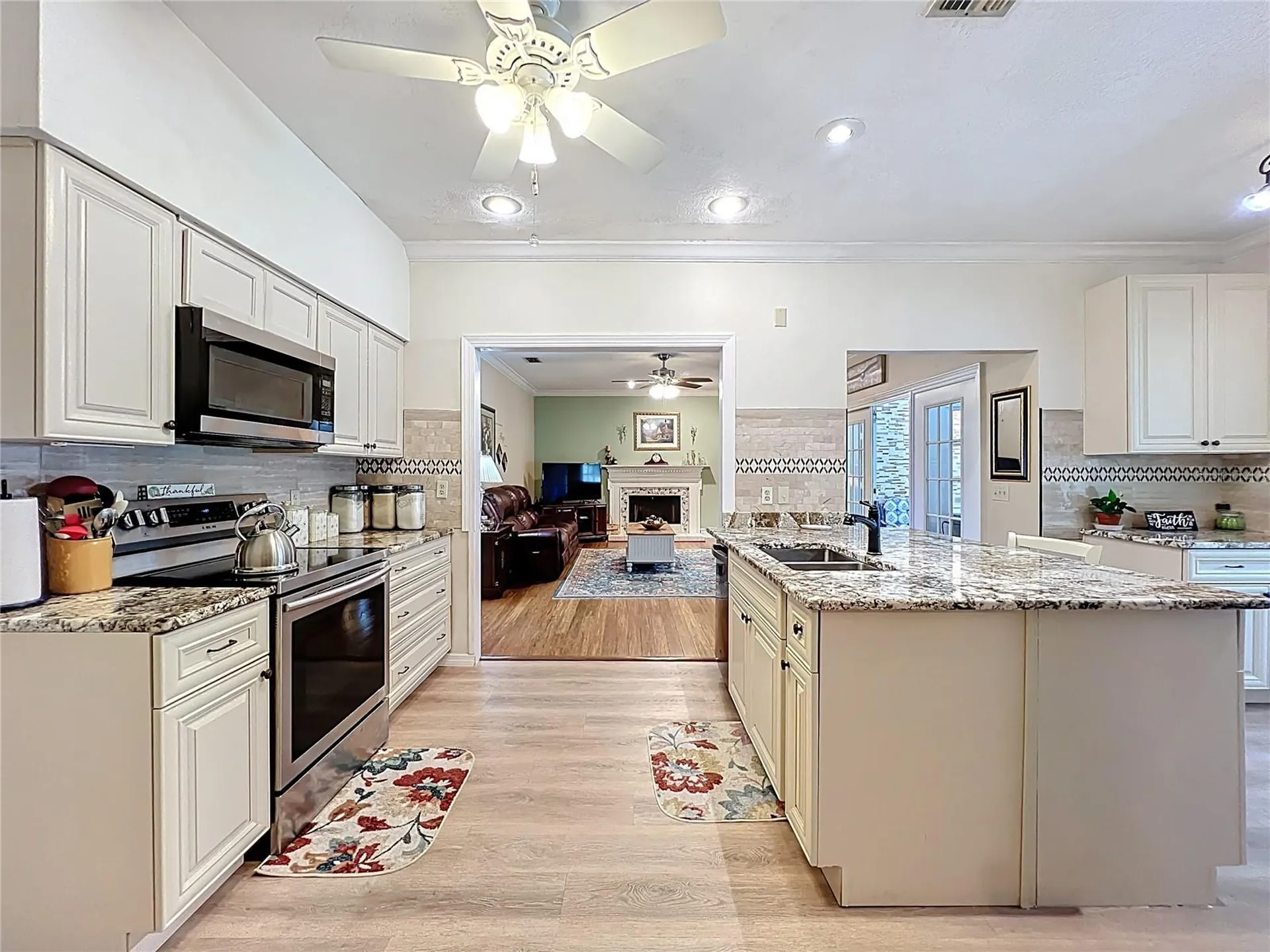 1951 Green Meadow Lane Orlando FL 32825