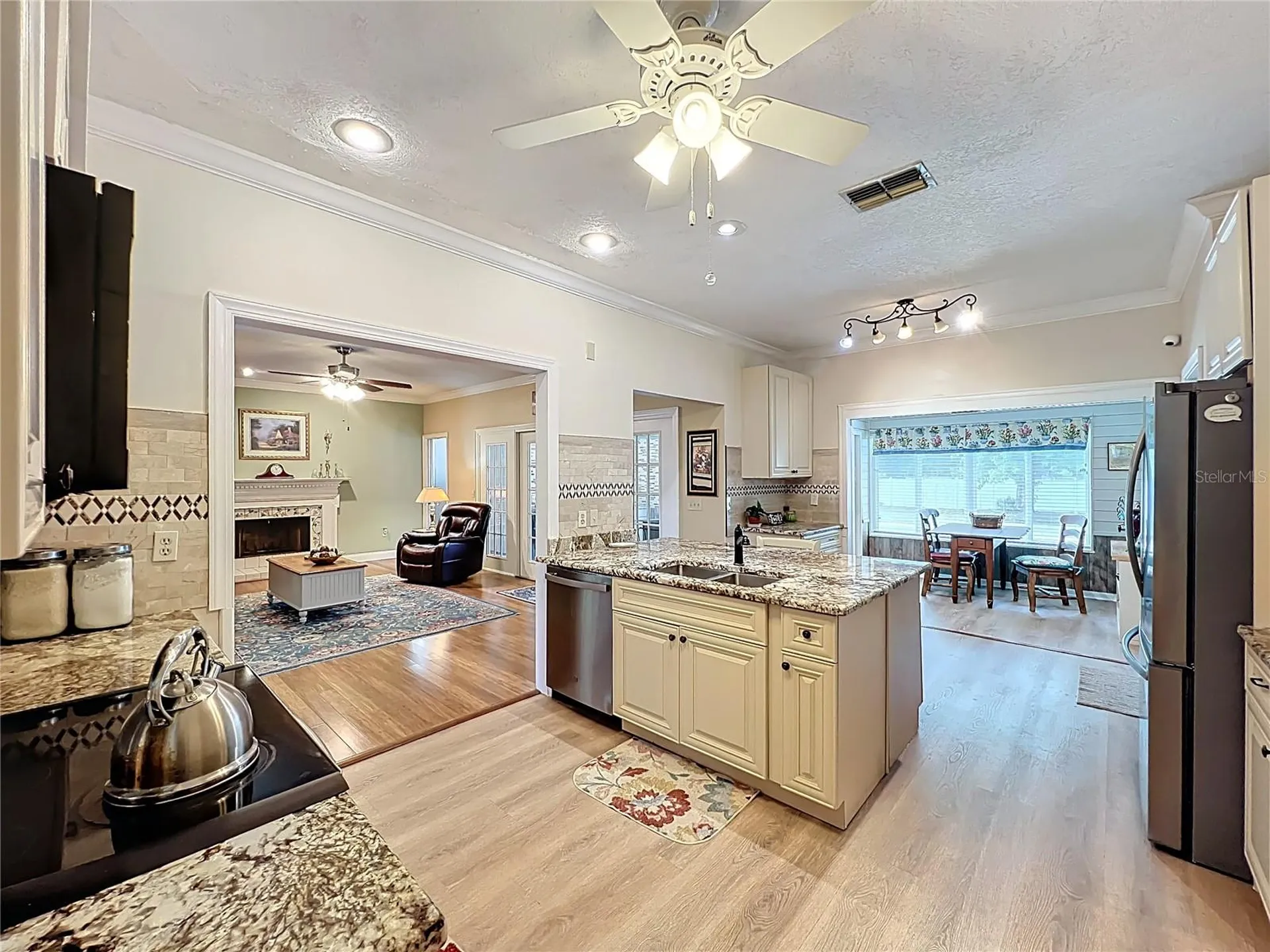 1951 Green Meadow Lane Orlando FL 32825