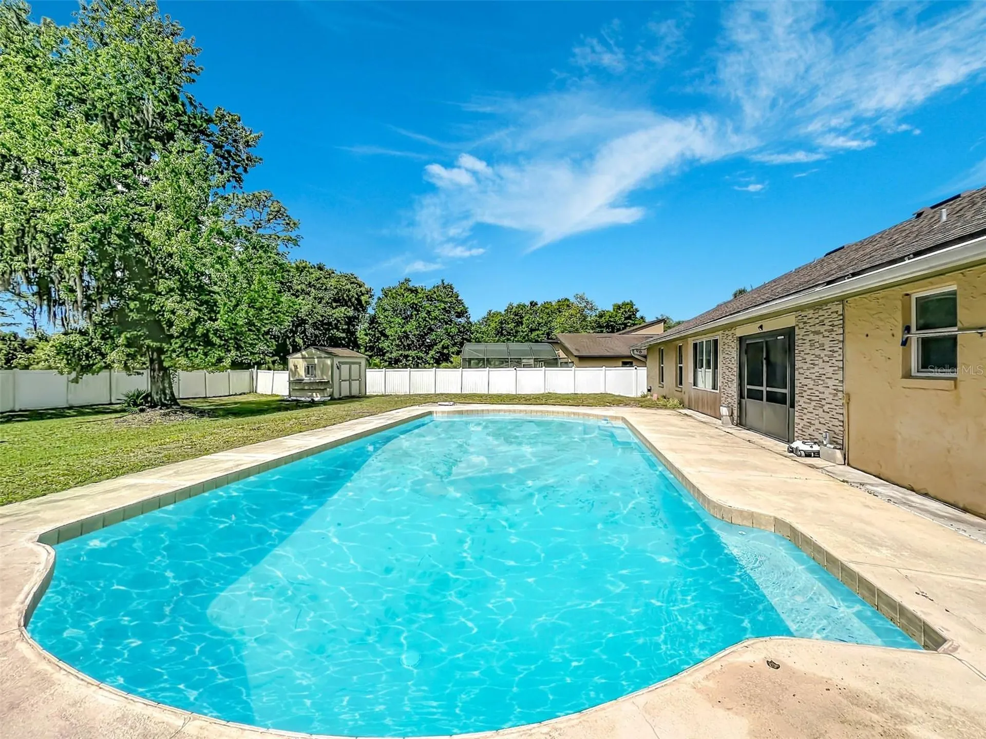 1951 Green Meadow Lane Orlando FL 32825