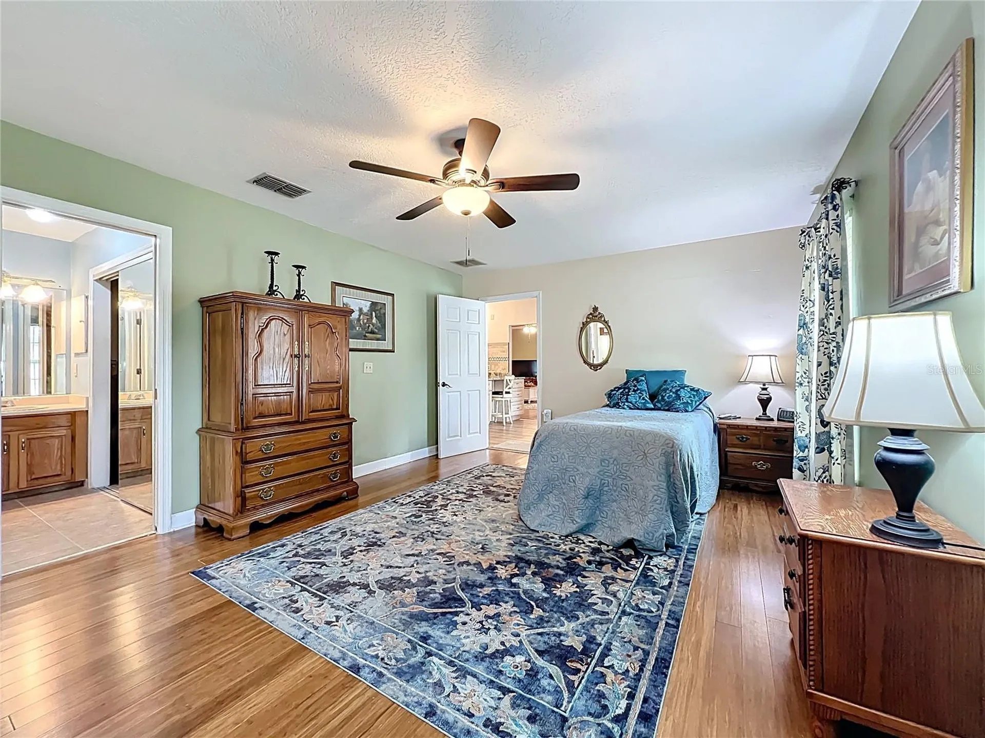 1951 Green Meadow Lane Orlando FL 32825