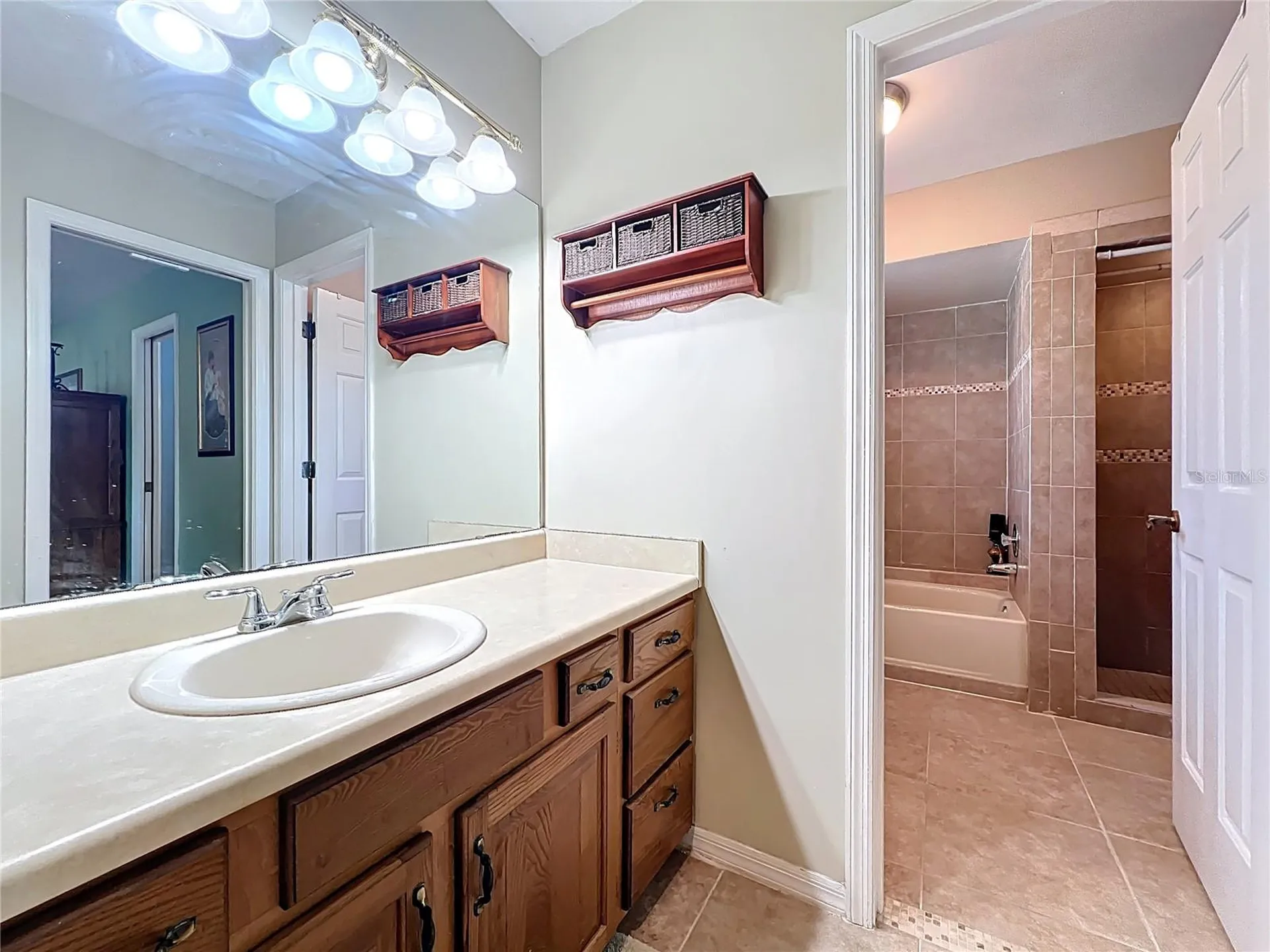 1951 Green Meadow Lane Orlando FL 32825