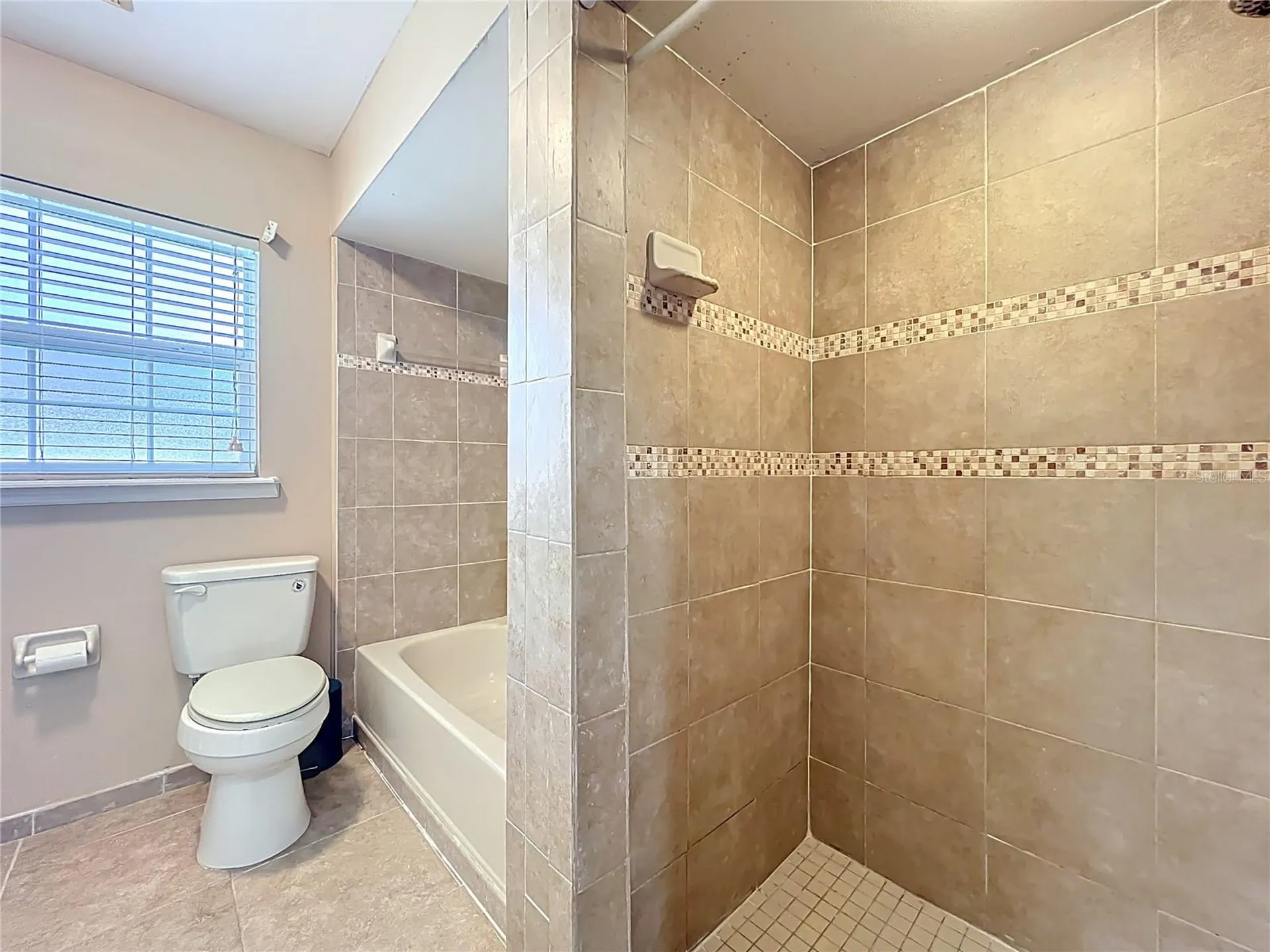 1951 Green Meadow Lane Orlando FL 32825