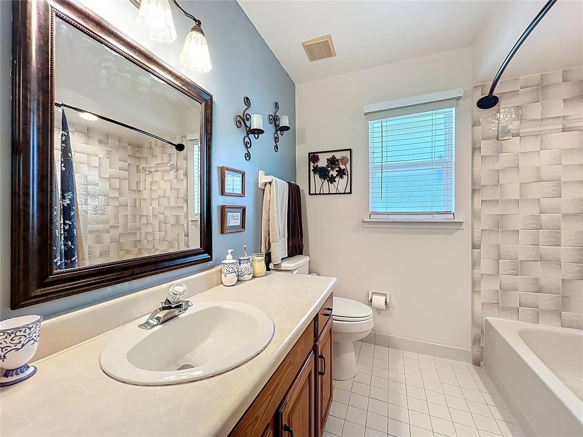 1951 Green Meadow Lane Orlando FL 32825
