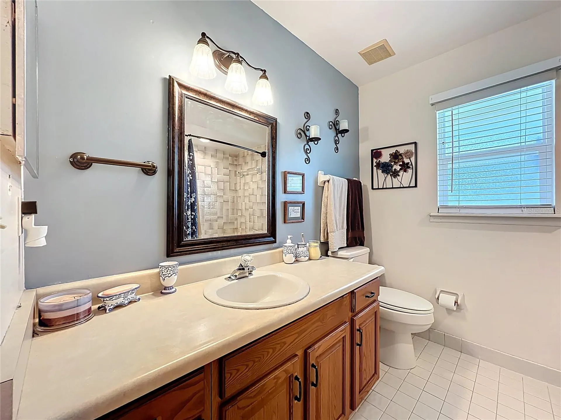 1951 Green Meadow Lane Orlando FL 32825