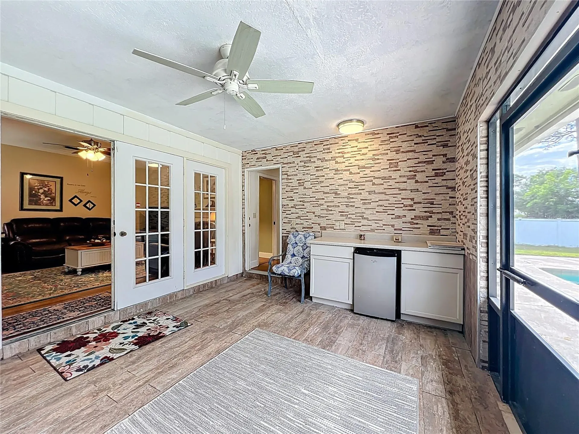 1951 Green Meadow Lane Orlando FL 32825