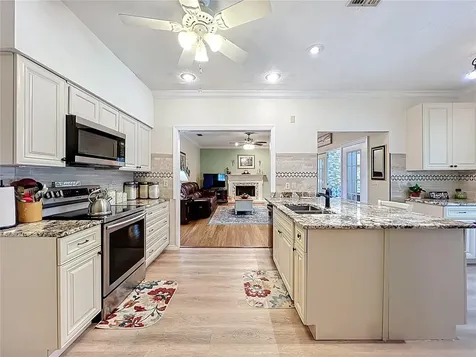 1951 Green Meadow Lane Orlando FL 32825