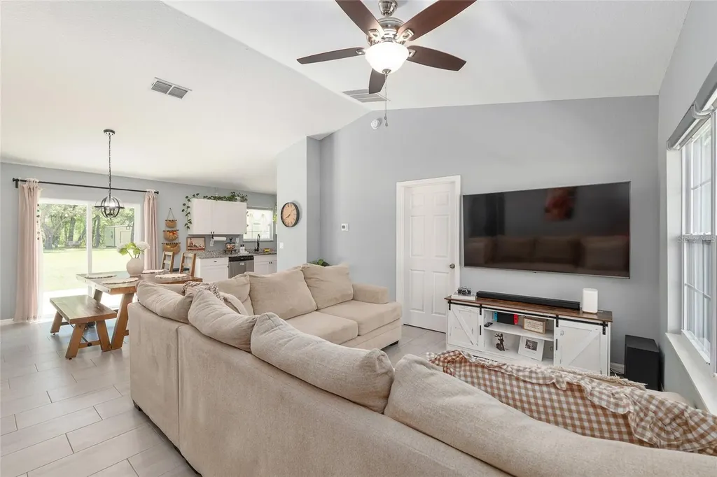 20264 SW 69th Place Dunnellon FL 34431