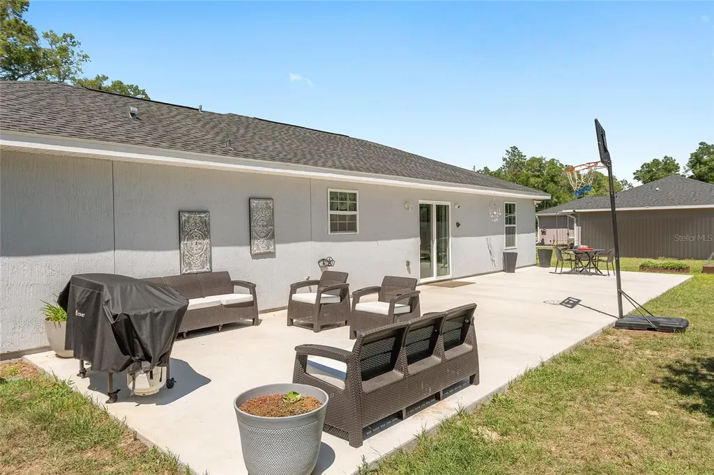 20264 SW 69th Place Dunnellon FL 34431